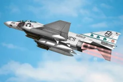 Academy 1/48 McDonnell Douglas F-4J Phantom II VMFA-333 Fighting Shamrocks
