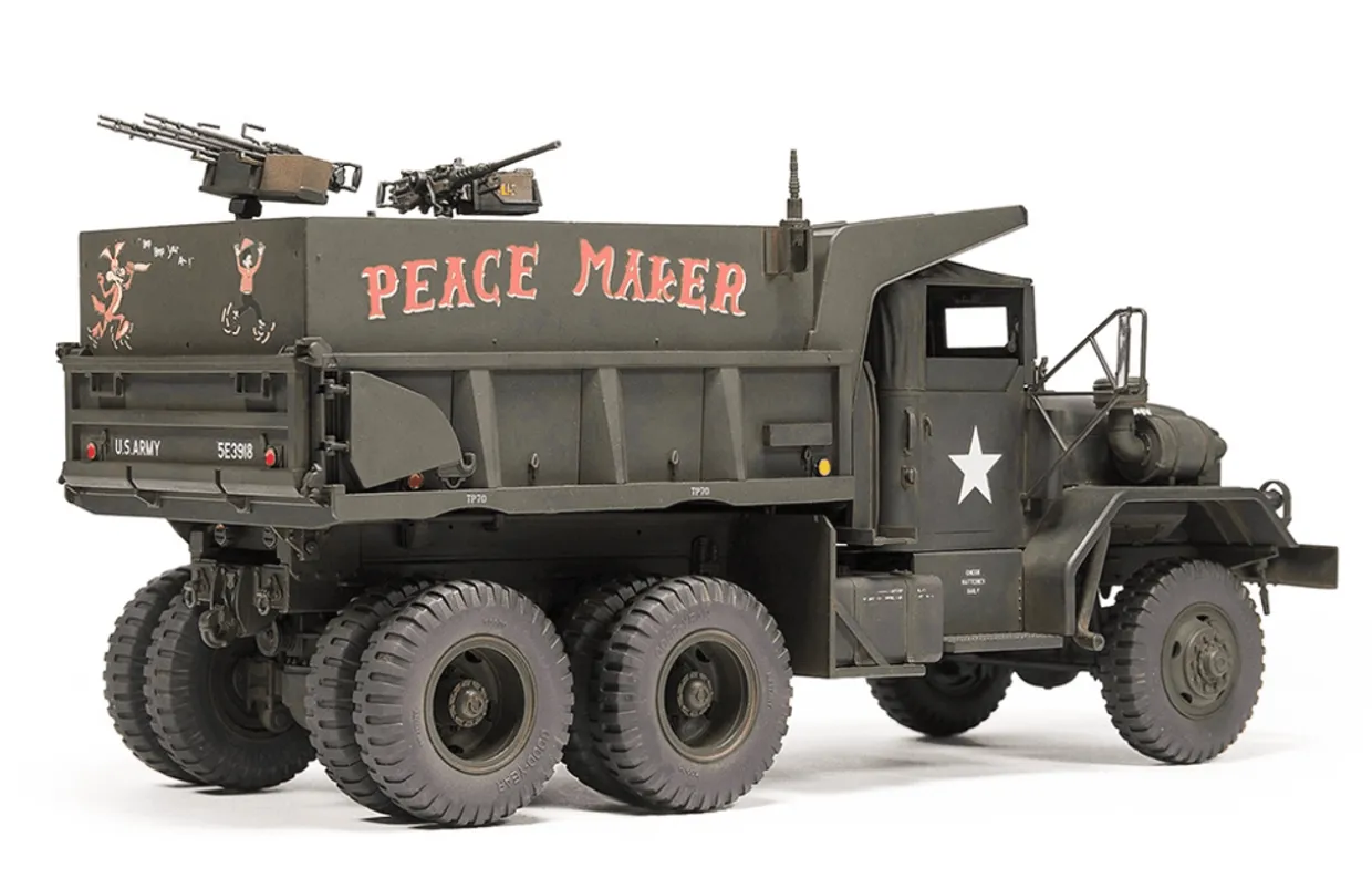 AFV Club 1/35 M51A2 5-ton 6x6 Gun Truck - Peace Maker - Vietnam War