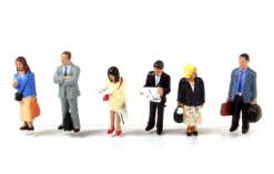 Bachmann Station Passengers Standing Set of 6 Figures