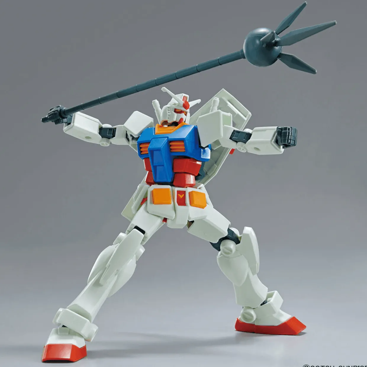 Bandai Gundam Entry Grade (EG) 1/144 RX-78-2 Gundam (Full Weapon Set)