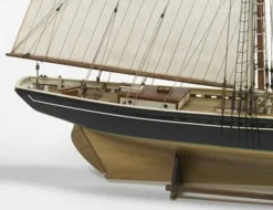 Billings Models 1/65 Bluenose Wooden Ship Kit