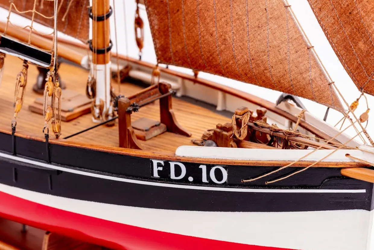 Billings Models 1/50 FD10 Arnanes Fishing Yawl Wooden Ship Kit