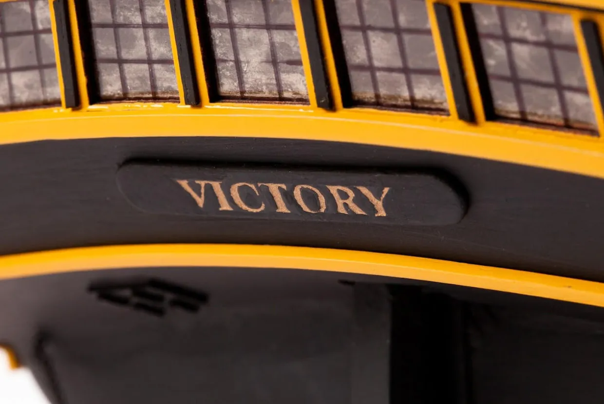 Billings Models 1/75 HMS Victory Wooden Boat Kit