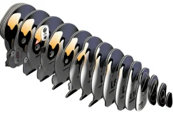 Eugy 131 Emperor Penguin Card 3D Puzzle