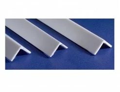 Evergreen Plastic Right Angle 0.25