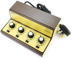 Gaugemaster Model Q 4 Track Model Railway Controller