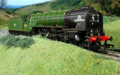 Hornby RailRoad Plus BR, Peppercorn Class A1, 4-6-2, 60163 Tornado