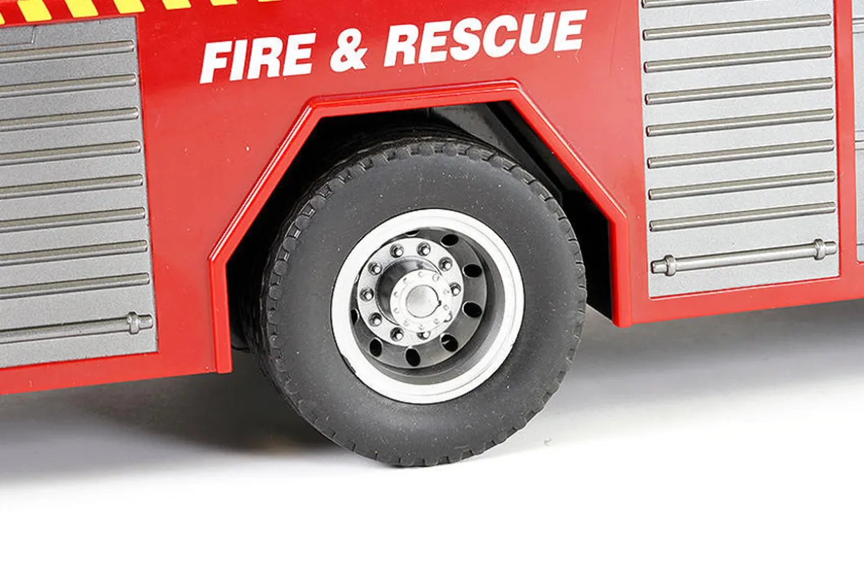 HuiNa RC 1/14 2.4G 22CH Fire Truck With Ladder And Hose RTR