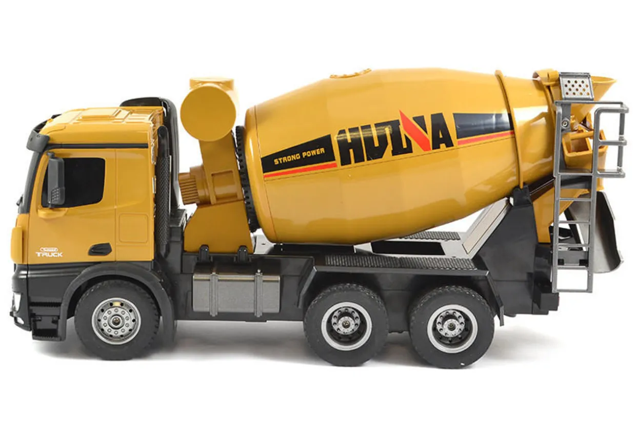 HuiNa RC 1/14 2.4G Mixer Truck RTR