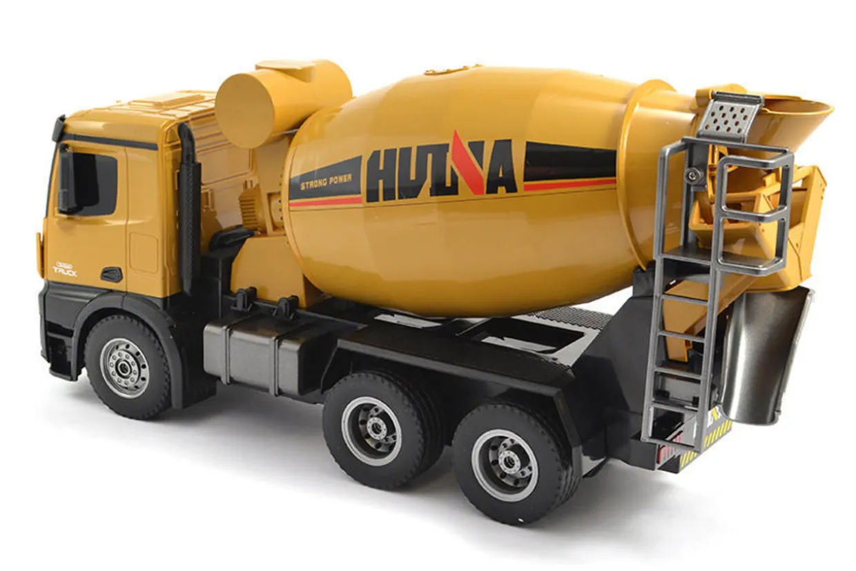 HuiNa RC 1/14 2.4G Mixer Truck RTR