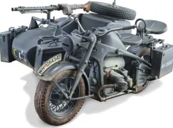 Italeri 1/9 Zundapp KS750 with Sidecar