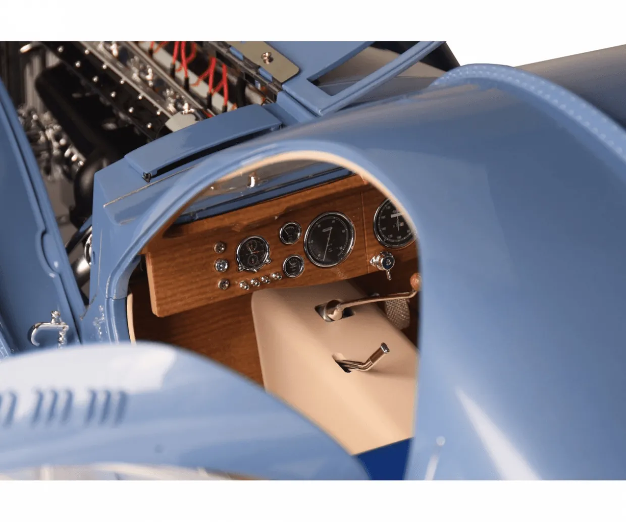 IXO 1/8 Bugatti SC57 Atlantic Diecast Model Kit