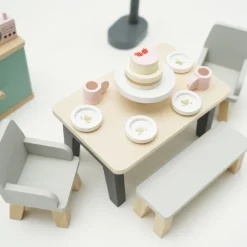 Le Toy Van Daisylane Dining Room Dolls House Furniture