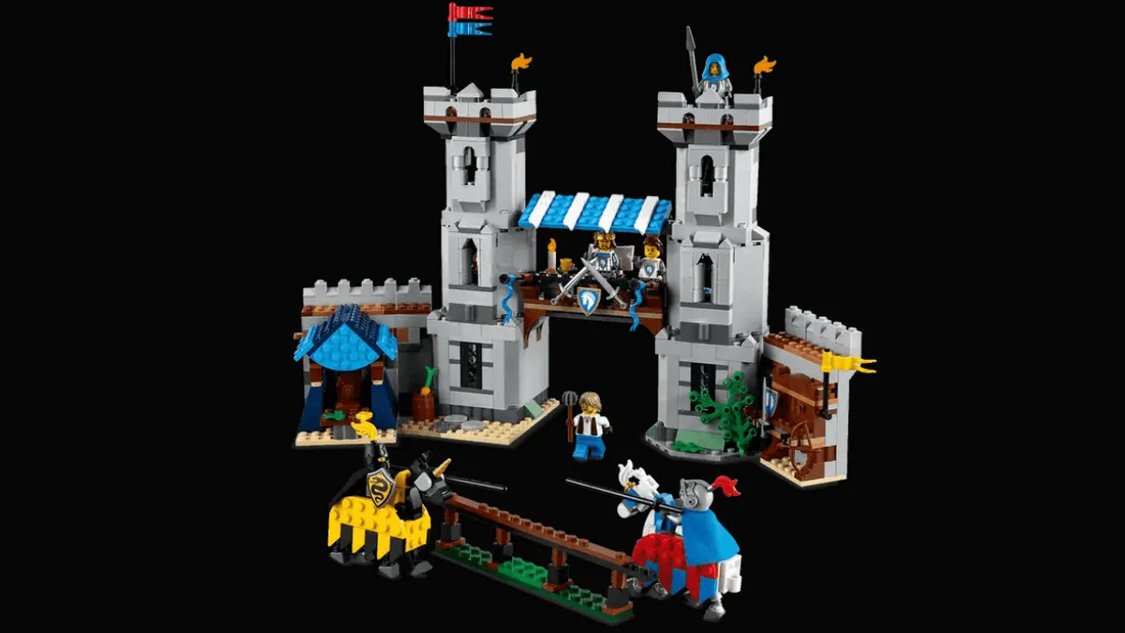 Lego Creator 3-in-1 Medieval Horse Knight Castle