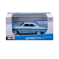 Maisto 1/24 Chevrolet Impala 1964 Diecast Model