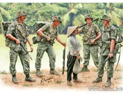 Master Box 1/35 Patroling Vietnam War Series