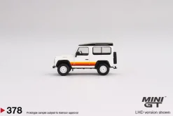 Mini GT 1/64 Land Rover Defender 90 Wagon White (RHD)