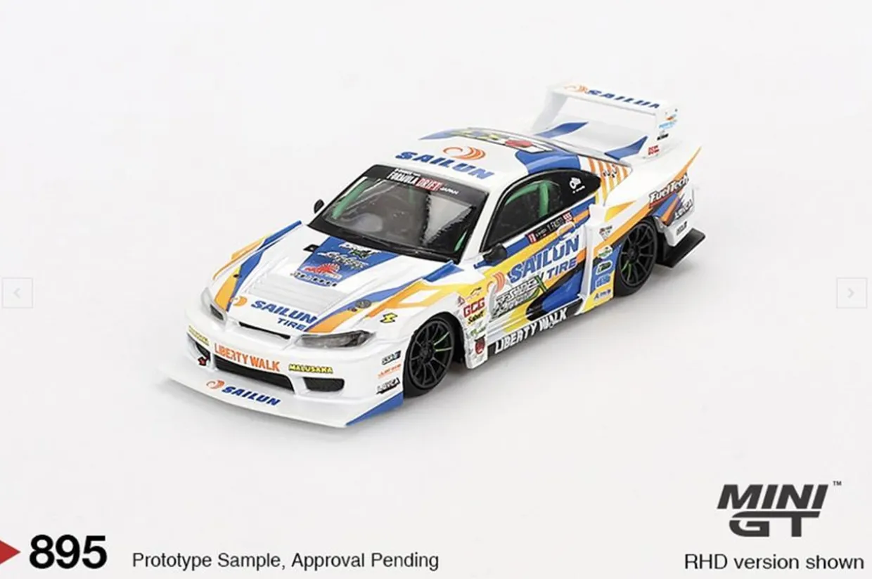 Mini GT 1/64 Nissan LB-Super Silhouette S15 Silvia No.555 2023 Formula Drift Japan