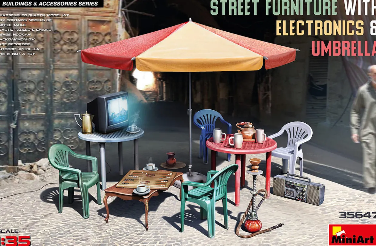 MiniArt 1/35 Street Furniture with Electronics & Umbrella