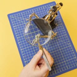 Modelcraft Heavy Duty Helping Hands Magnifier