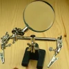Modelcraft Helping Hands with Magnifier Glass