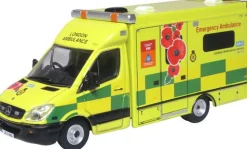Oxford Diecast 1/76 Mercedes Ambulance London Ambulance Service (Remembrance Day)