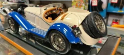 Pocher 1/8 1932 Alfa Romeo Spider Touring Gran Sport Ready Assembled