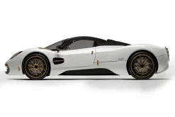 Pocher 1/8 Pagani Utopia Coupé - Bianco Perla