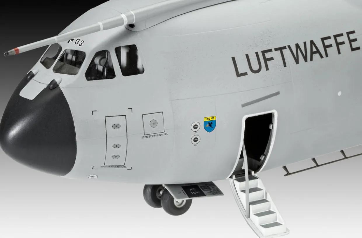 Revell 1/72 Airbus A400M Luftwaffe