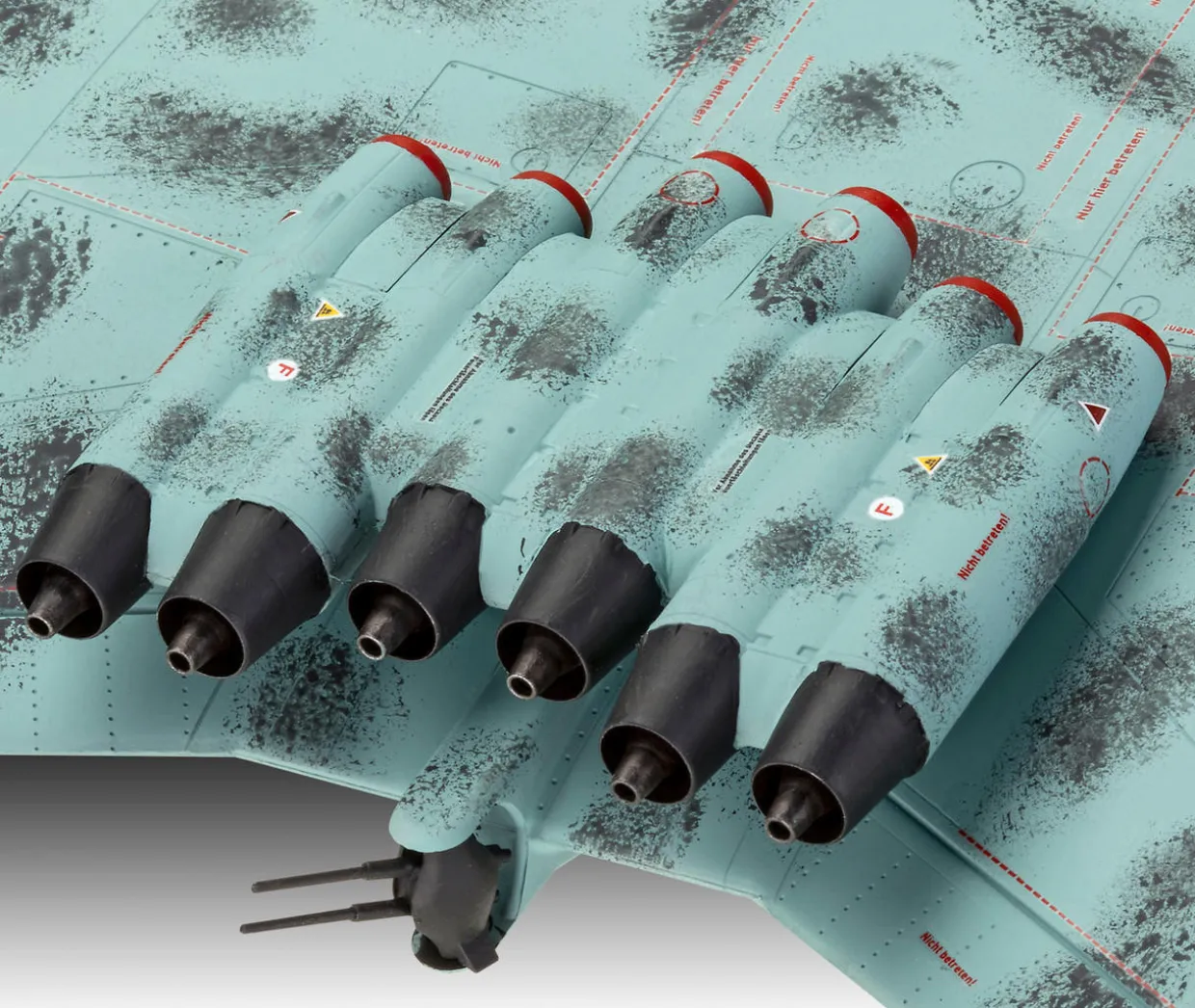 Revell 1/72 Arado Ar 555 P-Series