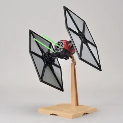 Revell 1/72 Ban-Dai First Order Special Forces TIE Fighter