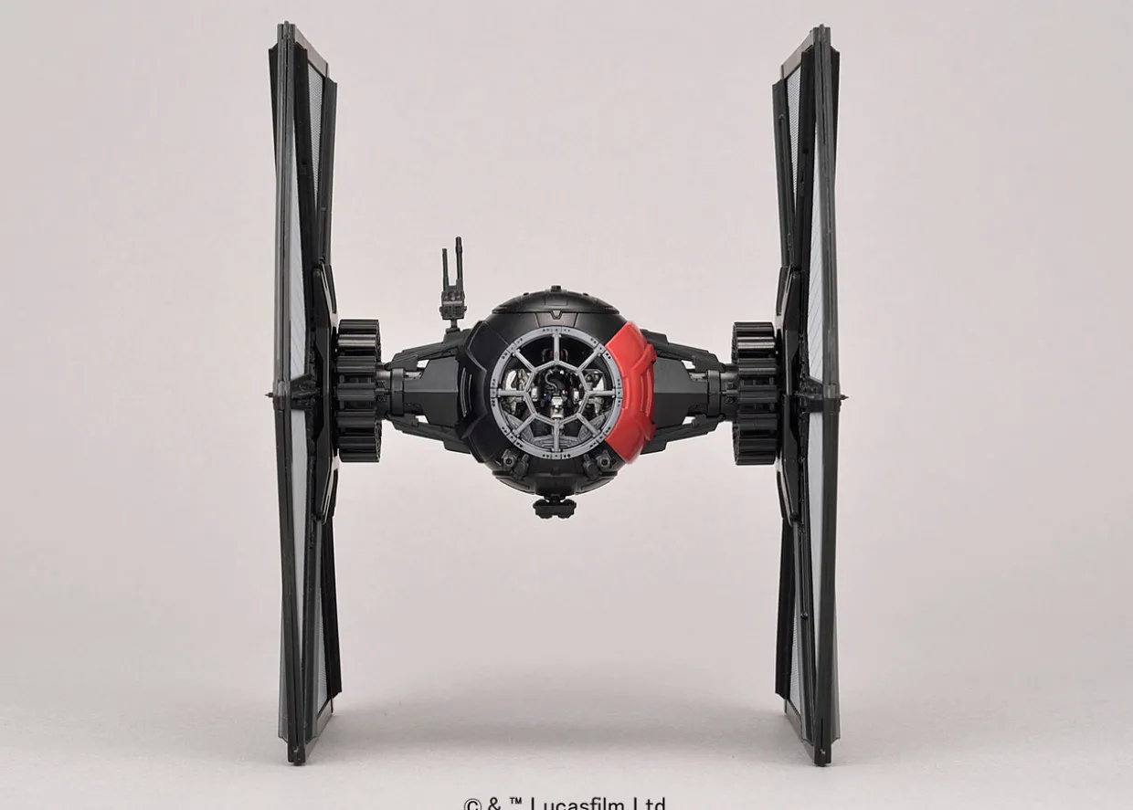 Revell 1/72 Ban-Dai First Order Special Forces TIE Fighter