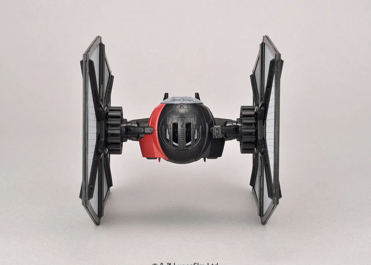Revell 1/72 Ban-Dai First Order Special Forces TIE Fighter