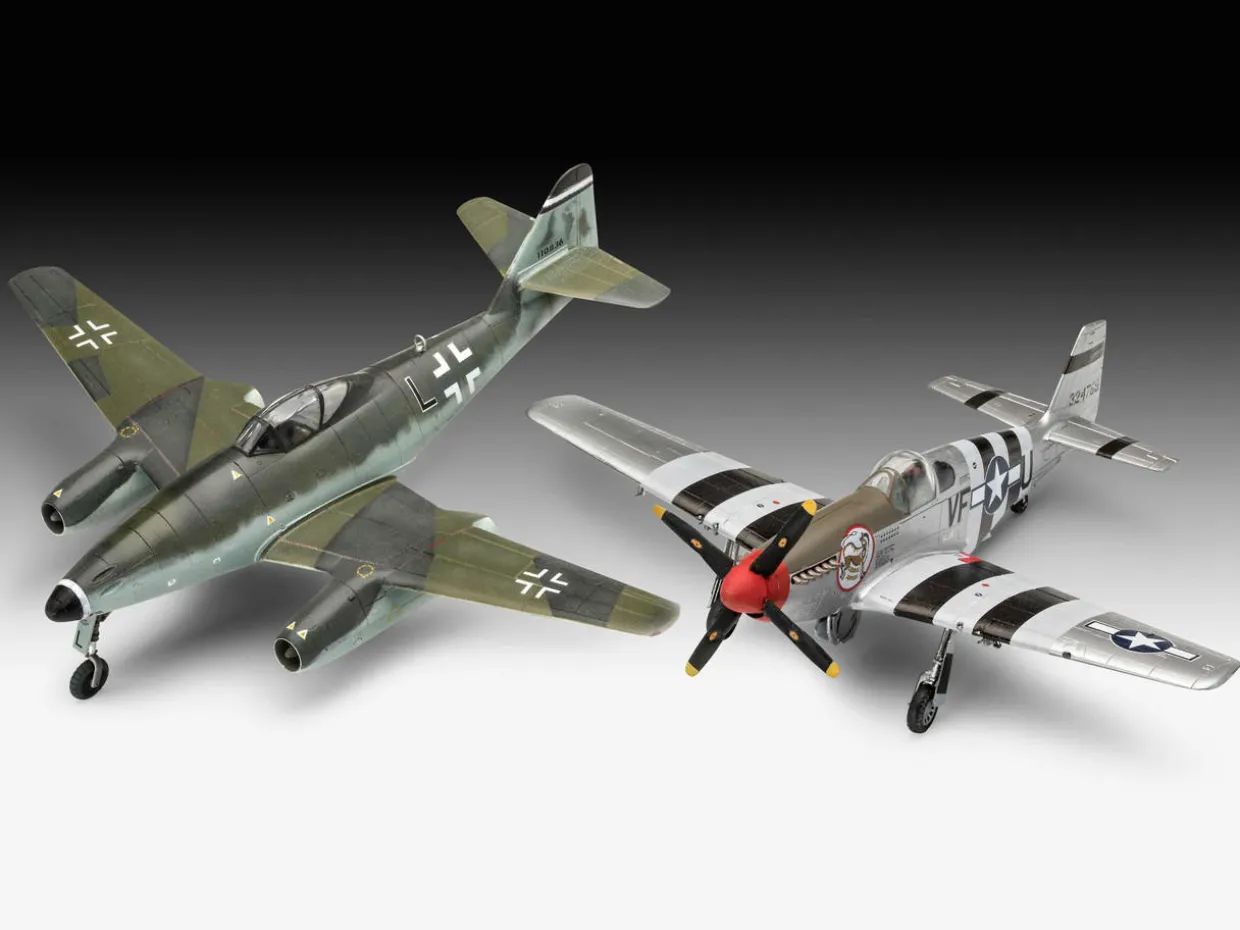Revell 1/72 Combat Set - Messerschmitt Me 262 & North American P-51 Mustang Starter Set