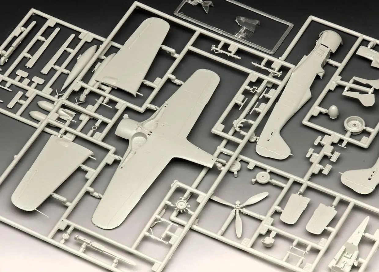 Revell 1/72 Focke-Wulf Fw 190F-8