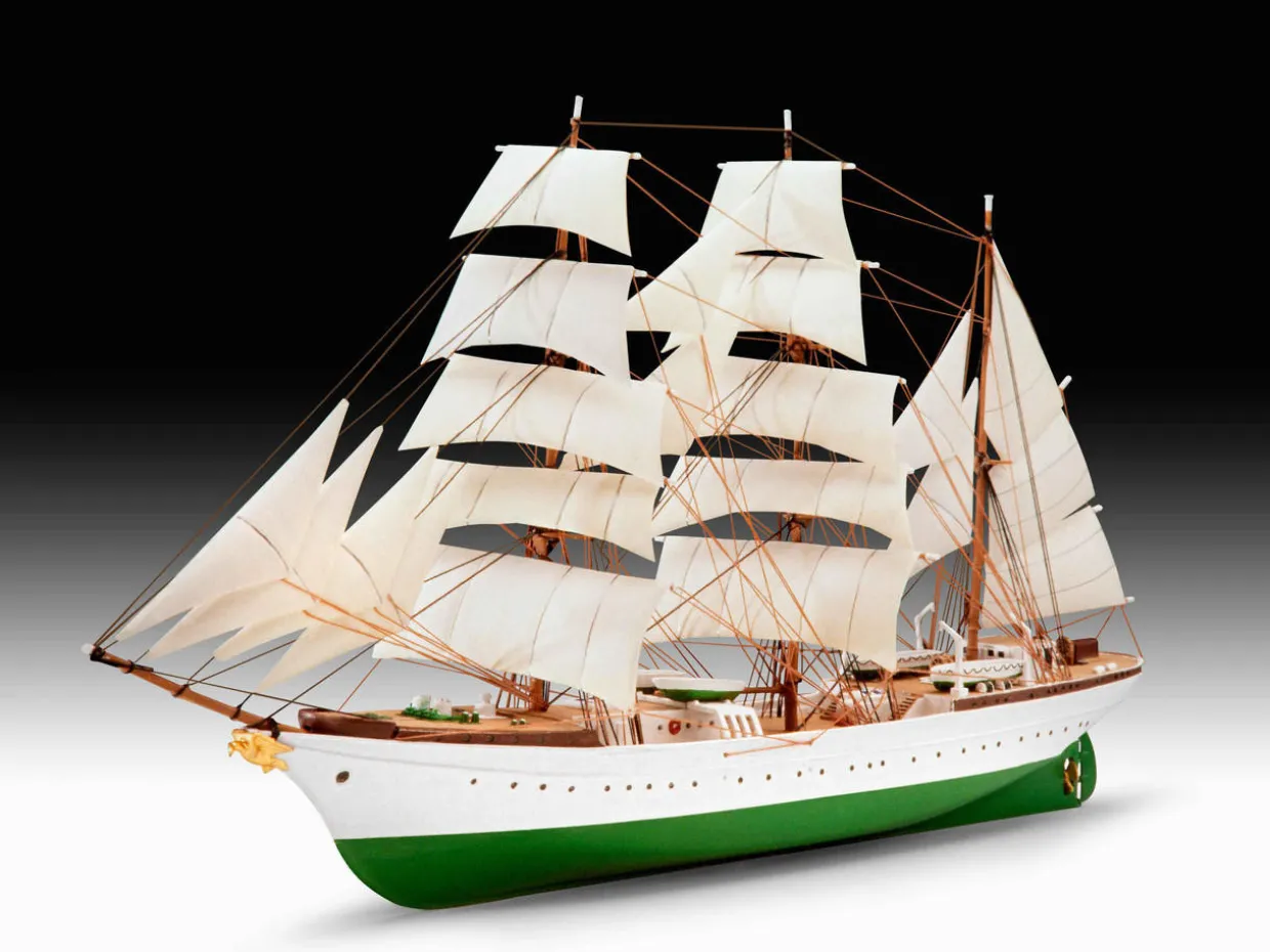 Revell 1/350 Gorch Fock
