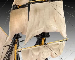 Revell 1/225 HMS Victory