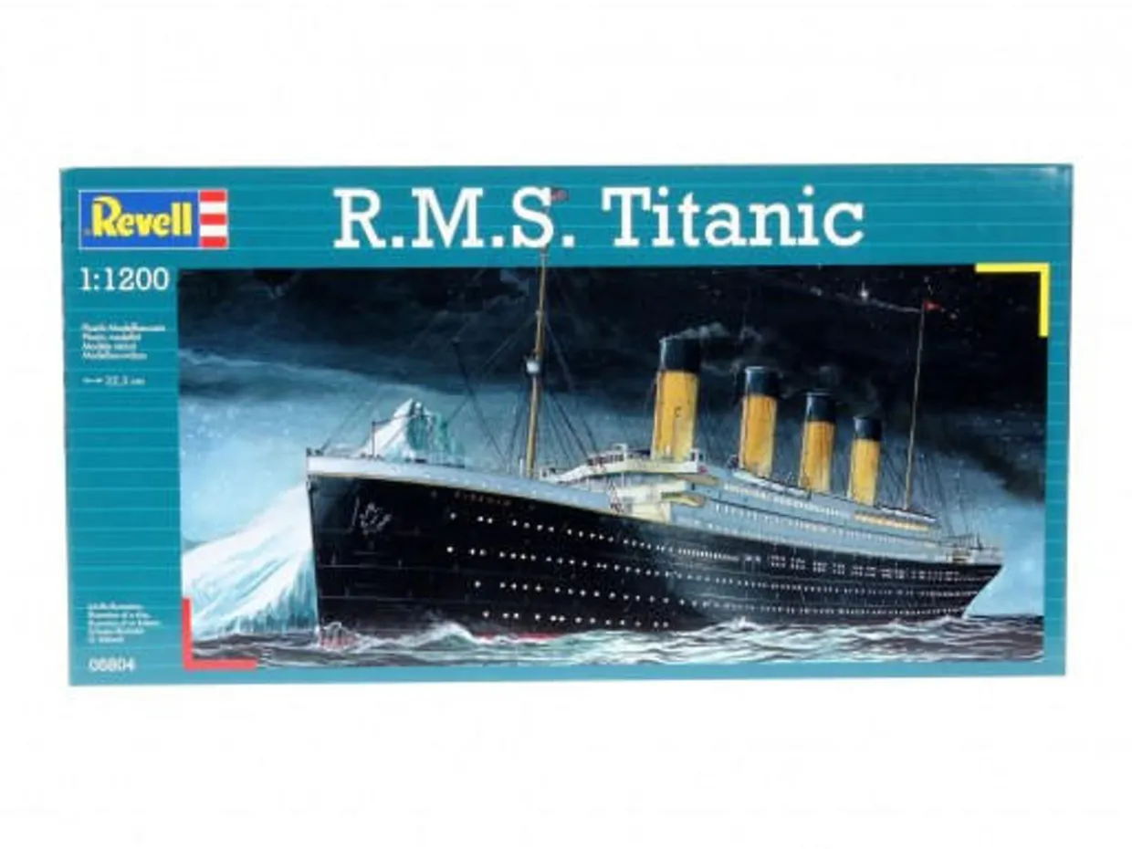 Revell 1/1200 RMS Titanic