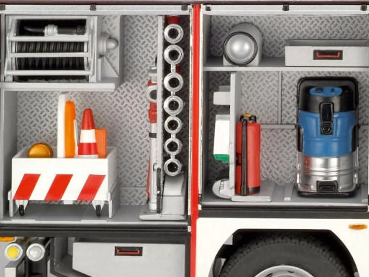 Revell 1/24 Schlingmann HLF 20 FireTruck