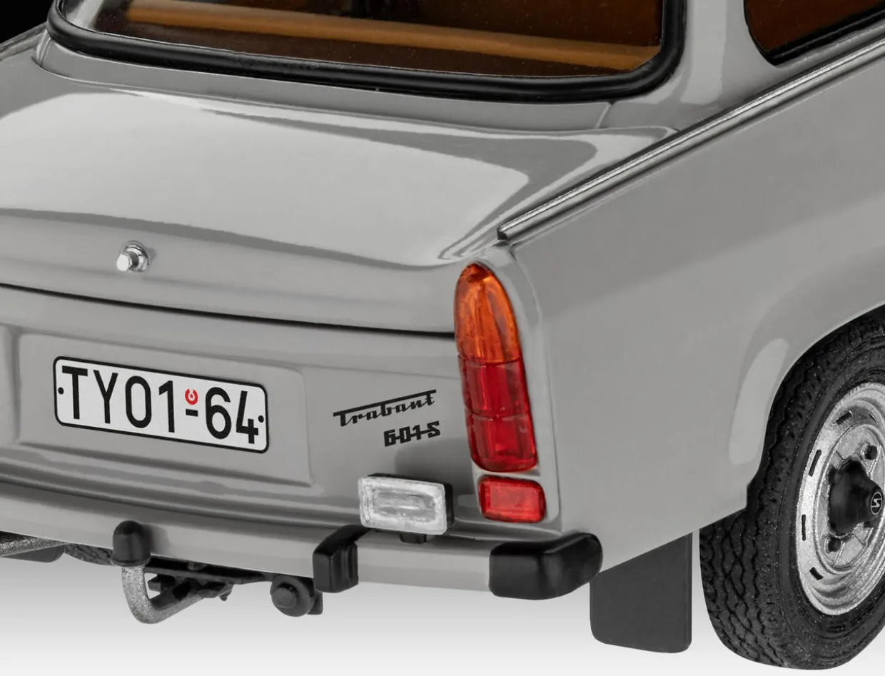Revell 1/24 Trabant 601 60th Anniversary Exclusive Edition Gift Set
