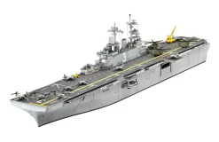 Revell 1/700 USS Wasp Assault Carrier