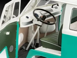 Revell 1/24 Volkswagen T1 Bus Starter Set