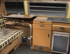 Revell 1/24 Volkswagen T2 Camper Easy Click