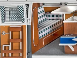 Revell 1/24 Volkswagen T1 Camper