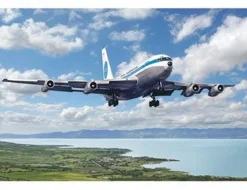 Roden 1/144 Boeing 720B Pan American Model Kit