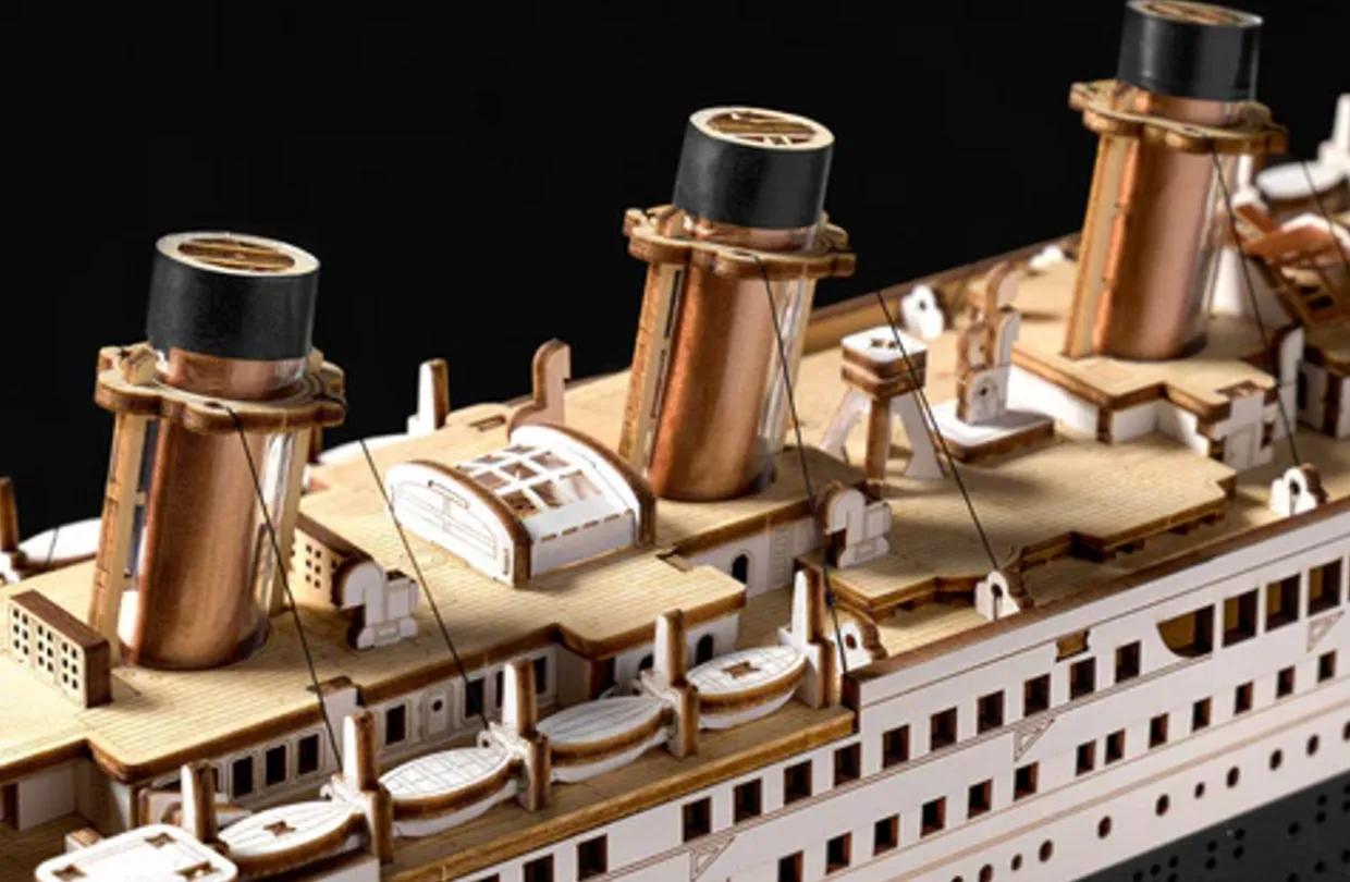 Rolife 1912 Eternal Atlantic Voyager (Titanic) 3D Wooden Kit