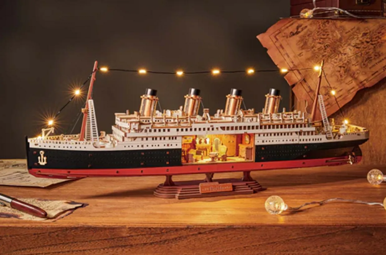 Rolife 1912 Eternal Atlantic Voyager (Titanic) 3D Wooden Kit