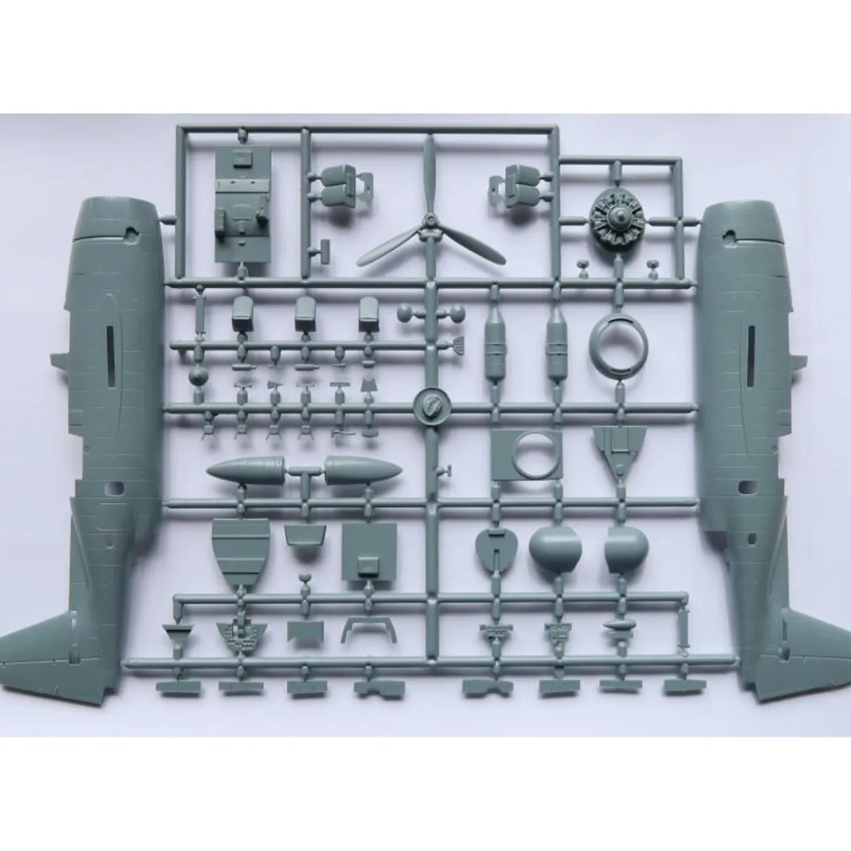 Sword 1/72 Grumman TBM-3S Avenger AS.4