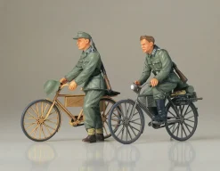 Tamiya 1/35 German Personnel with Bicycles