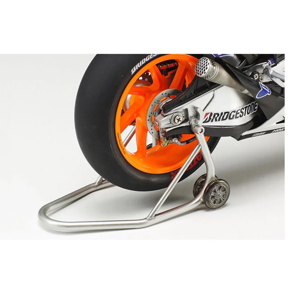 Tamiya 1/12 Honda RC213V Repsol 2014 Marc Marquez Model Kit